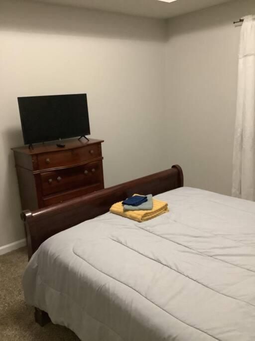 Castle Comfort Ellenwood 外观 照片